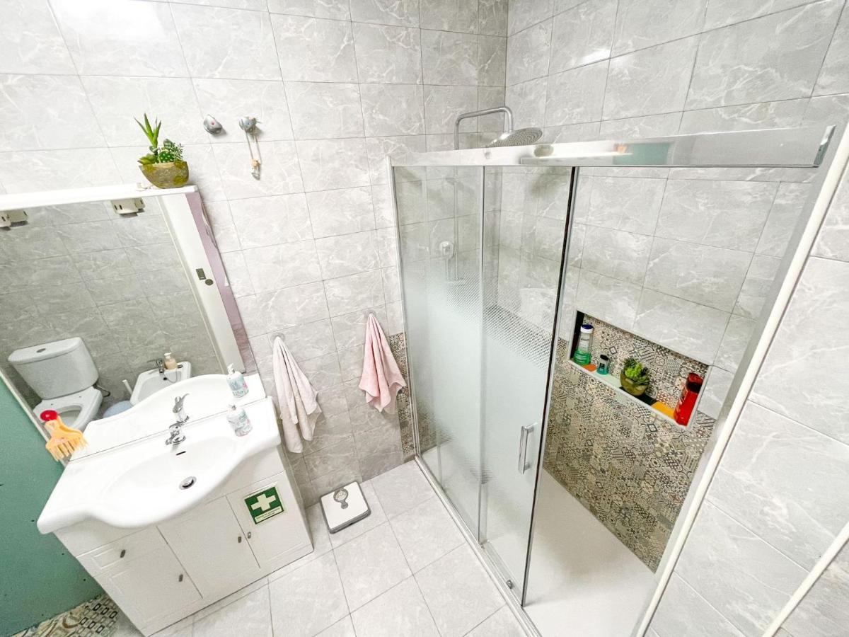 Lisbon At Your Doorstep - Bedrooms Екстер'єр фото